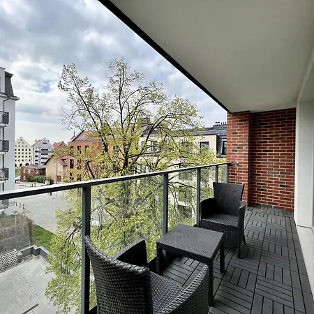 Premium Oldtown Yacht Marina