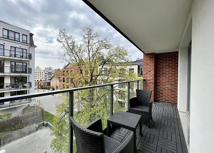 Premium Oldtown Yacht Marina